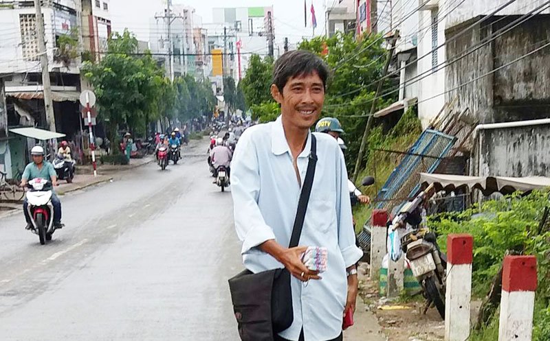 Di tim tung tich nguoi dan ong ban chiec ve so trung 92 ty hinh anh goc