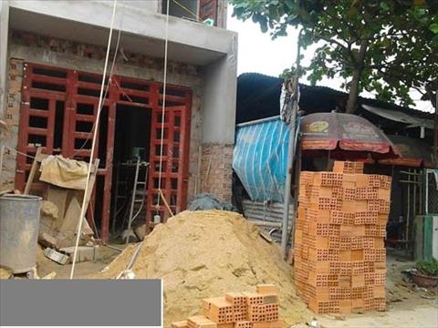 Tam guong thoat ngheo nho trung xo so doc dac hinh anh